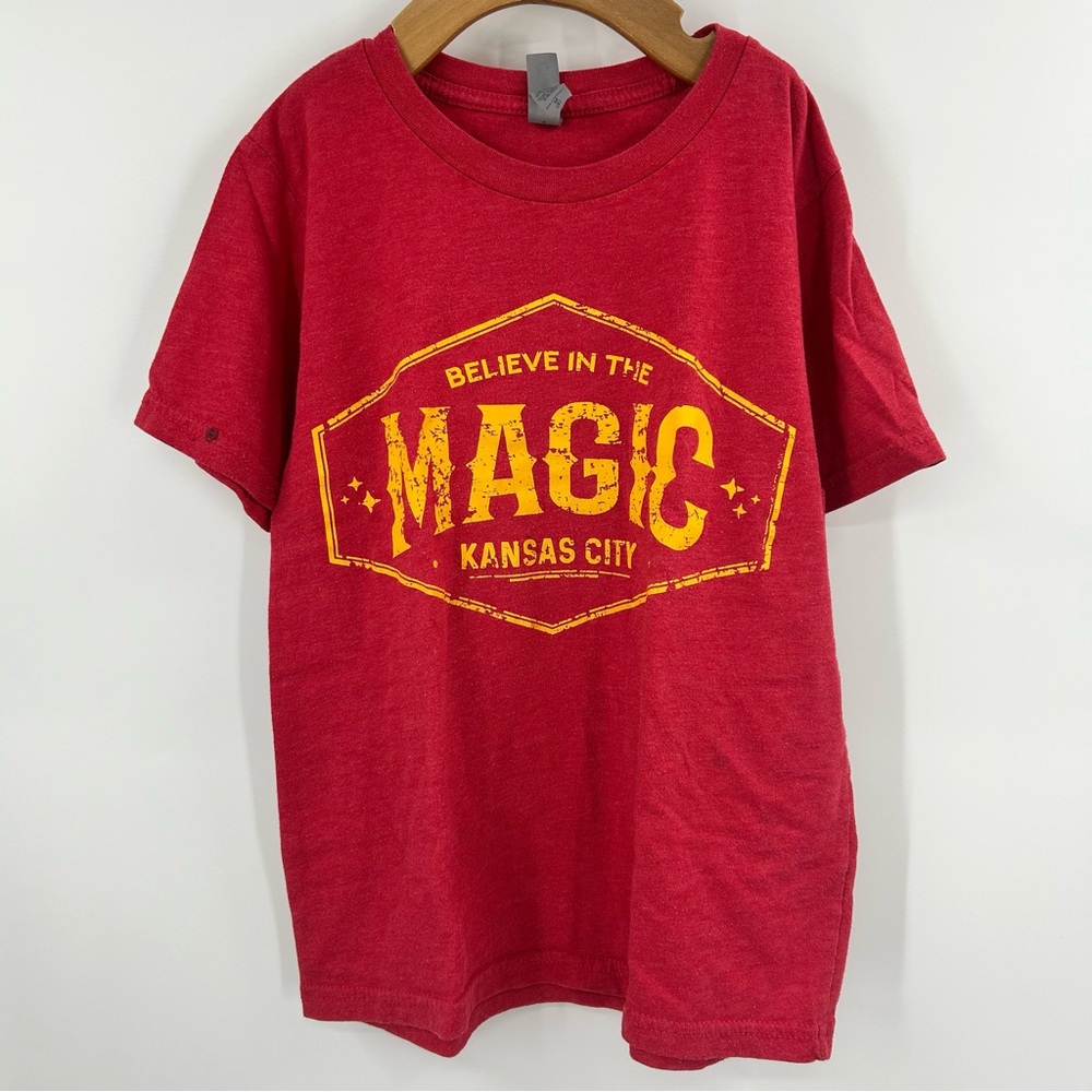 Kansas City Chiefs Believe in the Magic T-Shirt Medium